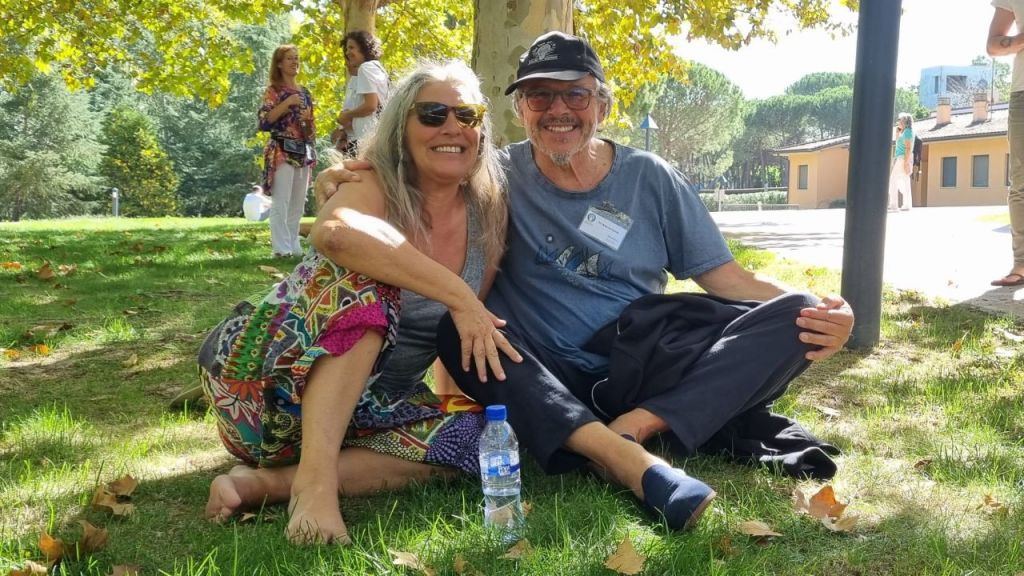 Montse y PJ creadores de la música de esta meditación, en una labor de puro amor.